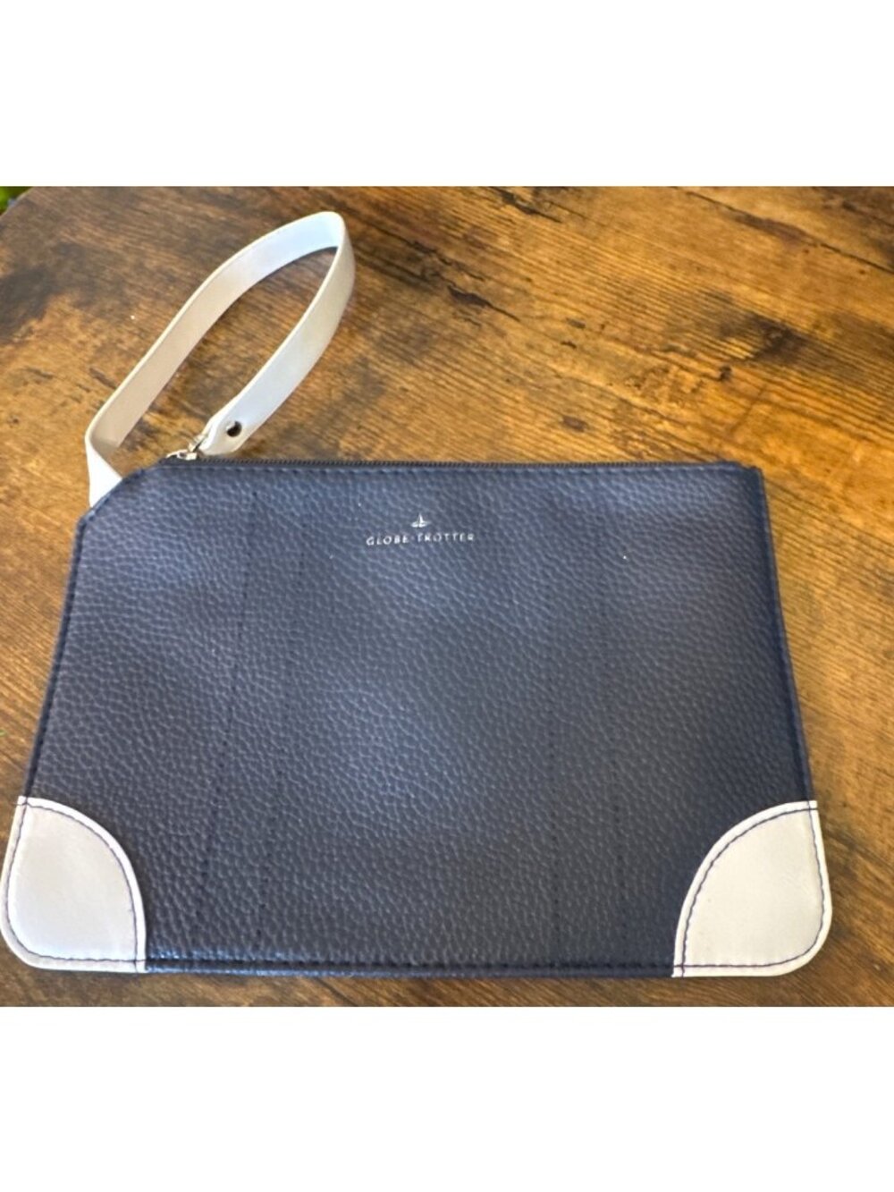 Globe-Trotter Amenity Kit All Nippon Airways